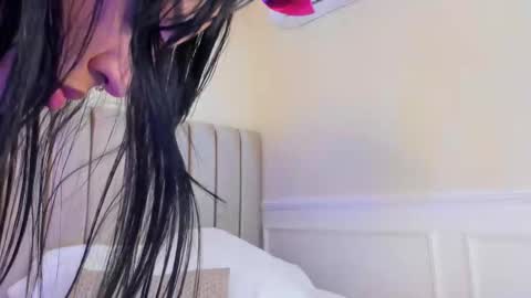 aikopum online show from 10.24.25