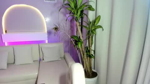   online show from 12.14.25