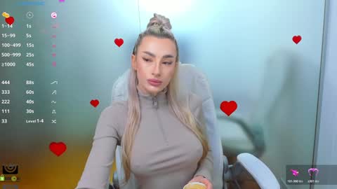 Allie  online show from 10.18.25