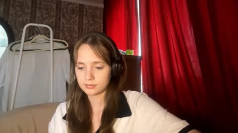 Kira online show from 10.08.25
