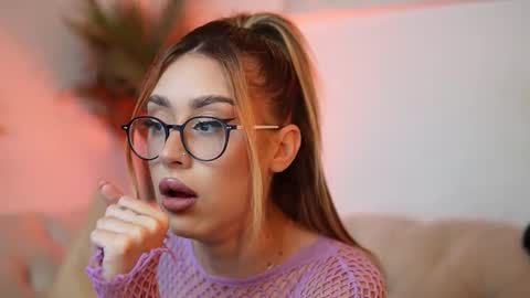  Aileen  online show from 11.12.25