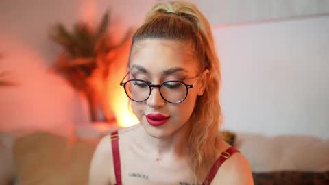  Aileen  online show from 01.18.26