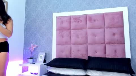 Ailen online show from 11.18.25