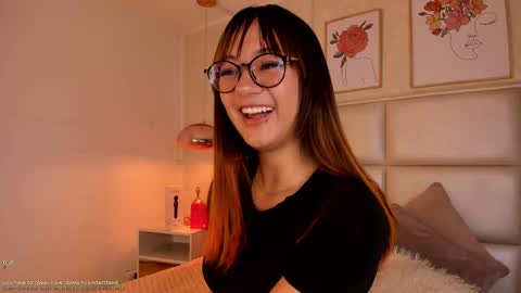 Aily Yozuko online show from 09.16.25