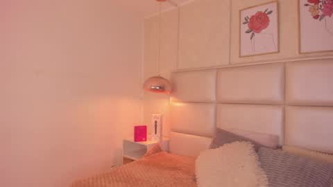 Aily Yozuko online show from 04.12.26