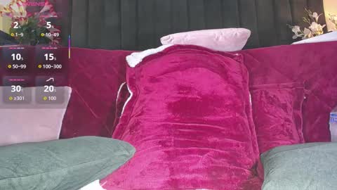 Snapshot of ailyn_rouss chatting on 01.10.26 Ailyn rouss online show from 01.10.26