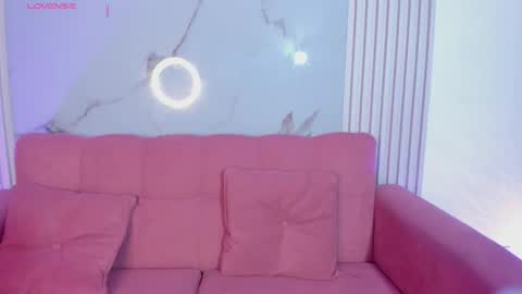 Ailyn online show from 10.10.25