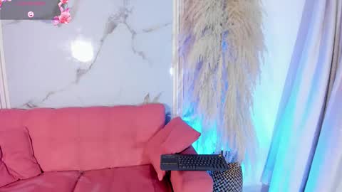 Ailyn online show from 10.25.25