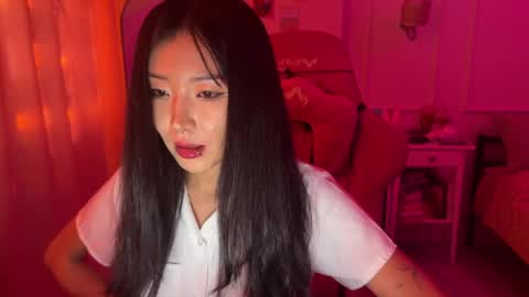Snapshot of aimeclarks chatting on 03.23.26 Aime online show from 03.23.26