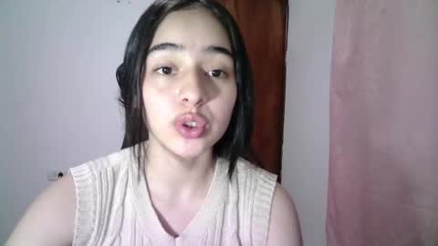 Snapshot of aineangeel chatting on 09.19.25 AINE online show from 09.19.25