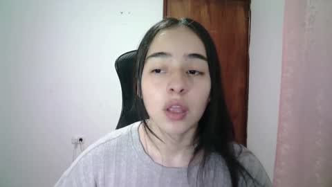 Snapshot of aineangeel chatting on 10.12.25 AINE online show from 10.12.25