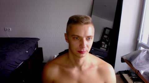 free your mind and your ass will follow online show from 03.05.26