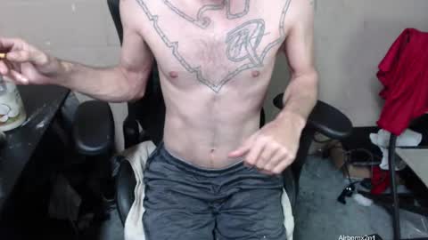 Snapshot of airbornx2n1 chatting on 02.09.25 Leo Airborn Sir Daddy online show from 02.09.25