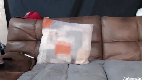 Snapshot of airbornx2n1 chatting on 11.25.25 Leo Airborn Sir Daddy online show from 11.25.25