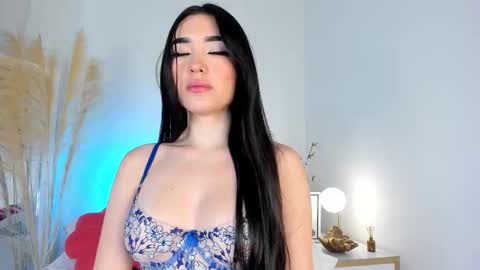 airi  online show from 11.13.25