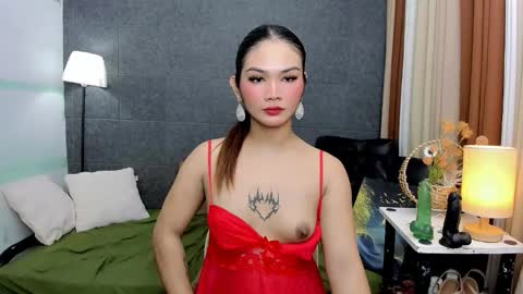 airy_lust online show from 09.15.25