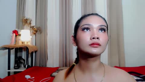 airy_lust online show from 10.12.25