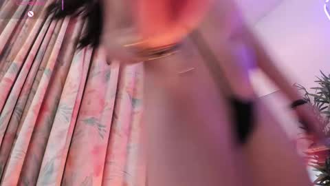 Aisha online show from 02.20.25