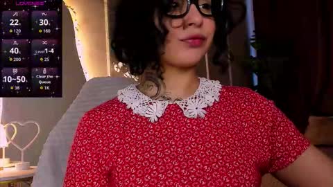 Aisha online show from 02.11.26