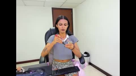 Aisha online show from 04.01.26