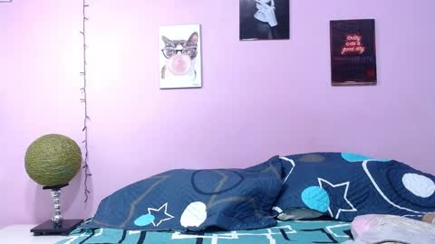 aisha laurent online show from 04.06.26