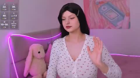 Aisha online show from 11.28.25