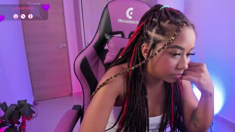 Snapshot of aisharose_ chatting on 01.30.25 Aisha online show from 01.30.25