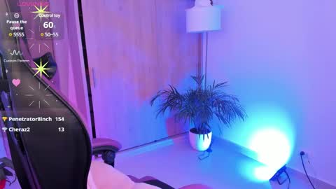 Snapshot of aisharose_ chatting on 02.07.25 Aisha online show from 02.07.25