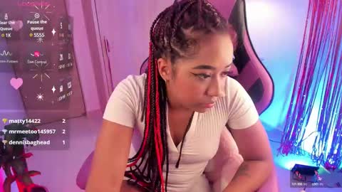 Snapshot of aisharose_ chatting on 02.17.25 Aisha online show from 02.17.25