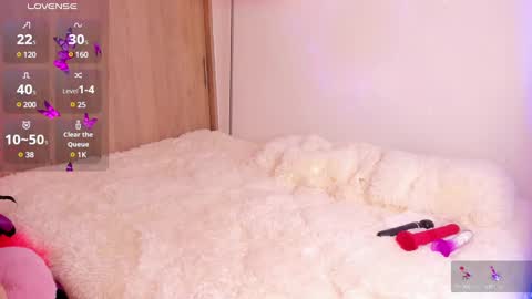 Snapshot of aisharose_ chatting on 03.11.25 Aisha online show from 03.11.25