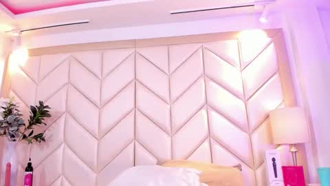 AishaValcazar online show from 04.09.26