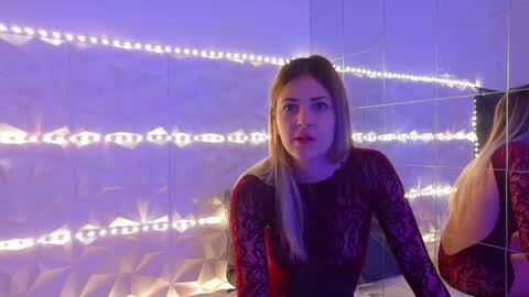 Aisha online show from 10.23.25