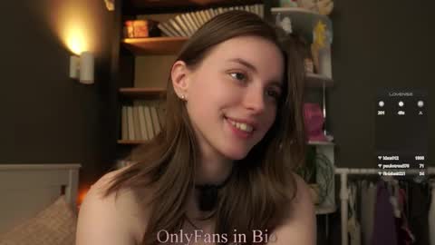 Snapshot of aislyfarran chatting on 02.03.26 Aliza online show from 02.03.26