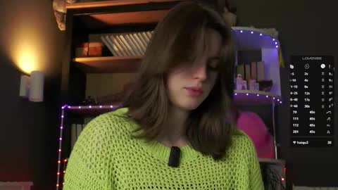 Snapshot of aislyfarran chatting on 03.04.26 Aliza online show from 03.04.26