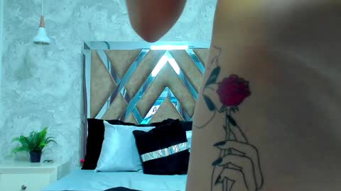 little aitana  online show from 12.05.24