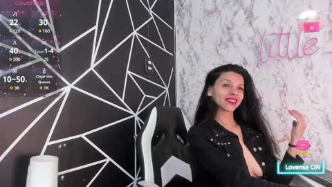 Snapshot of aitana_garcia_ chatting on 03.04.25 aitana_garcia_ online show from 03.04.25