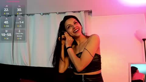Snapshot of aitana_garcia_ chatting on 10.07.25 aitana_garcia_ online show from 10.07.25