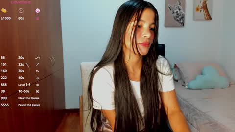 Snapshot of aitanaa1_ chatting on 02.03.25 Aitana online show from 02.03.25