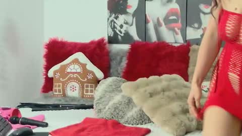 Aitanna Love online show from 12.22.25