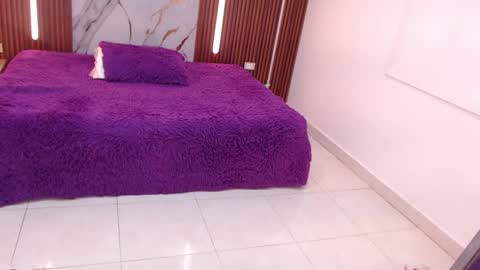 AIXA  online show from 09.11.25