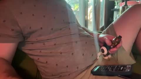 Snapshot of aj86cam chatting on 10.19.25 aj86cam online show from 10.19.25