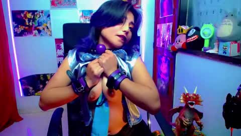 Akai Kraz  online show from 12.11.24