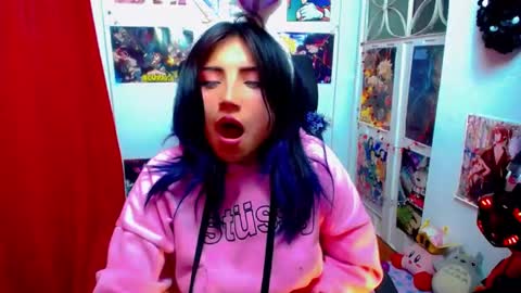 Akai Kraz  online show from 03.11.25