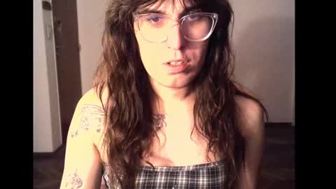 Snapshot of akamedolle chatting on 09.23.25 Veronica Akame 3 online show from 09.23.25