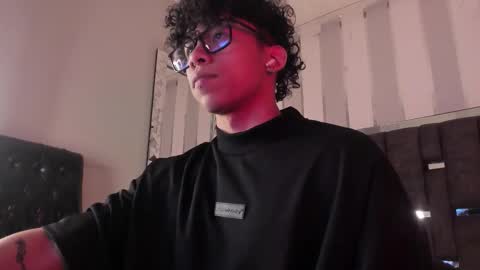 akazaboy online show from 03.23.26