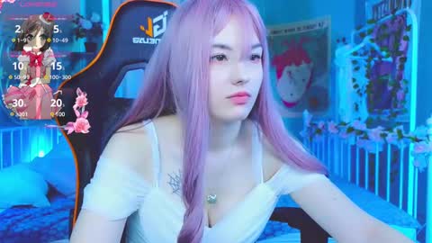 Akemi online show from 02.23.25