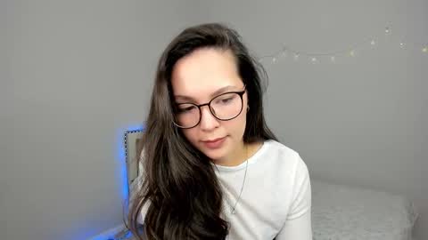 Snapshot of akino_hen chatting on 02.07.26 Kim online show from 02.07.26