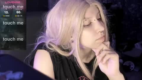 Akira online show from 09.25.25