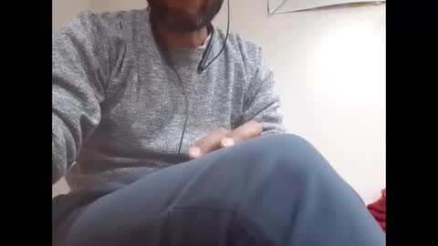 Snapshot of akram_40 chatting on 03.07.25 Brown arab man online show from 03.07.25