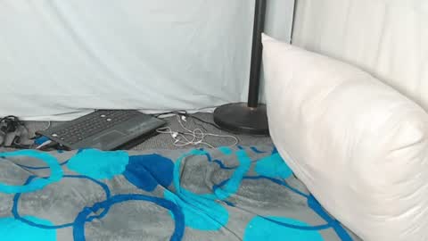 Snapshot of aladino_ms chatting on 06.18.26 aladino_ms online show from 06.18.26